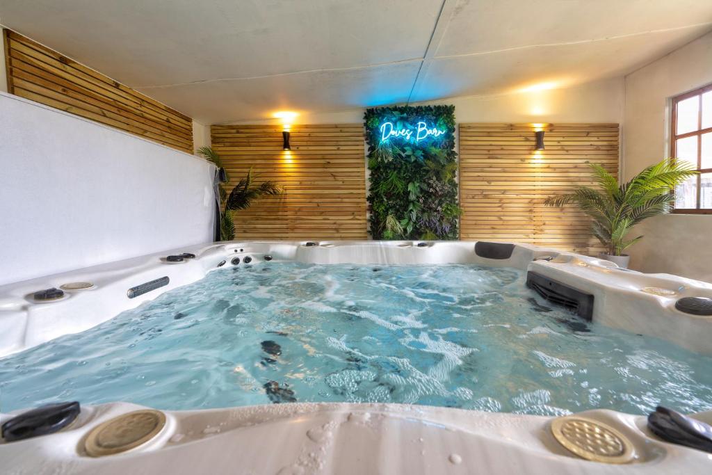 hot tub